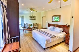 Ένα ή περισσότερα κρεβάτια σε δωμάτιο στο Zuider Zee Guest House +42 φωτογραφίες