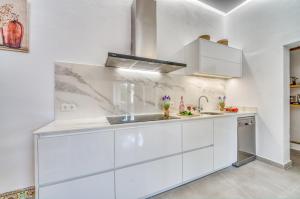 Kuchyň nebo kuchyňský kout v ubytování Ideal Property Mallorca - Verdera