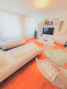 Кровать или кровати в номере Apartment in Wuppertal