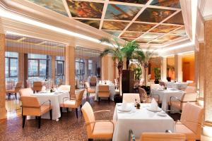 Restaurace v ubytování Sheraton Shenzhen Futian Hotel