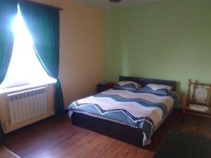 Voodi või voodid majutusasutuse Sevan Garden Complex toas