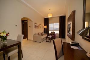 Posezení v ubytování Action Hotel Ras Al Khaimah