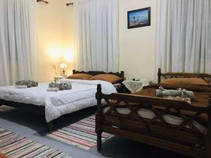Imagen de la galería de GuestHouse Vrontos, close to Monemvasia, en Katavóthra