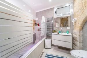 Koupelna v ubytování B&B Eraclio