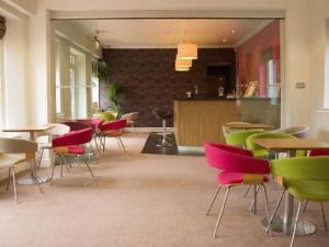 Photo de la galerie de l'établissement Roffey Park Venue, à Horsham