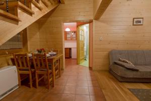 Posedenie v ubytovaní Apartament Kościeliska 10A
