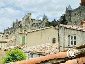 Fotografia z galérie ubytovania CITE MEDIEVALE- LE REMP'ART - Tout Confort - Accès direct piétons - parking gratuit v destinácii Carcassonne