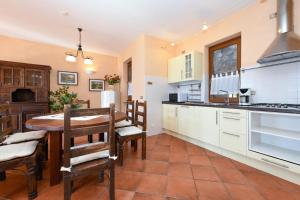 Kuchyň nebo kuchyňský kout v ubytování Residence Altogarda