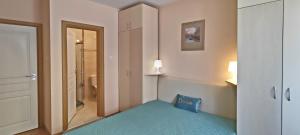 Postel nebo postele na pokoji v ubytování Messembria Resort Holiday Apartments + 14 fotografií
