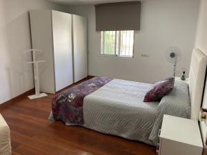 Posteľ alebo postele v izbe v ubytovaní “Soleado” Casa rural con piscina + 37 fotografií