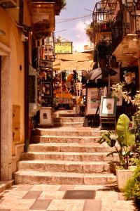 Budova, kde se prázdninový dům nachází