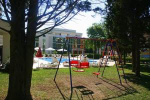 Herní místnost nebo prostor pro děti v ubytování Hotel Klisura