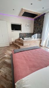 Postel nebo postele na pokoji v ubytování Suites Matteotti 57
