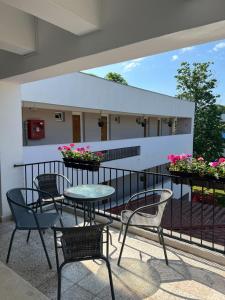 Balkón nebo terasa v ubytování Hotel Violeta