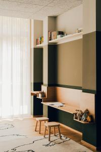 Perpustakaan di hotel