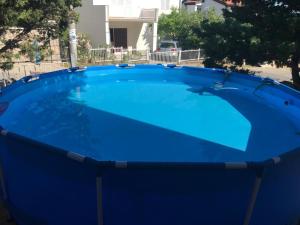 Bazén v ubytovaní Vacation house Anna alebo v jeho blízkosti