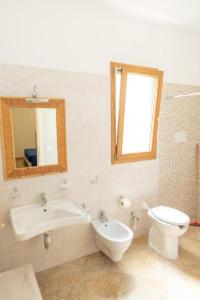 A bathroom at Agriturismo Villa Tommaso