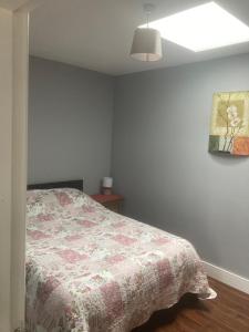 Postel nebo postele na pokoji v ubytování Copper rose guest house