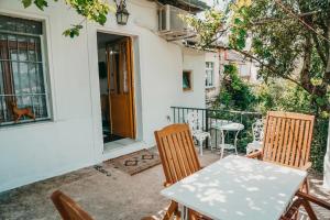 Balkón nebo terasa v ubytování Guest House Edmond