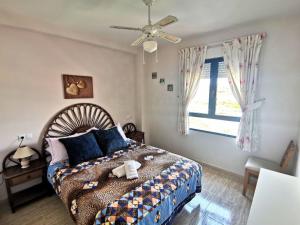 Galeriebild der Unterkunft Apartamento en Campoamor con vista al mar in Dehesa de Campoamor