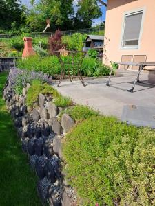 Vonkajšia záhrada v ubytovaní Ferienwohnung Brenner