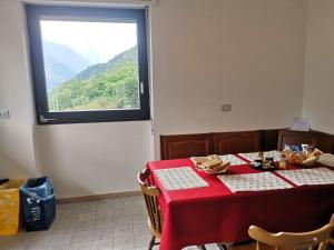 Nespecifikovaný výhled na hory nebo výhled na hory při pohledu z bed and breakfast