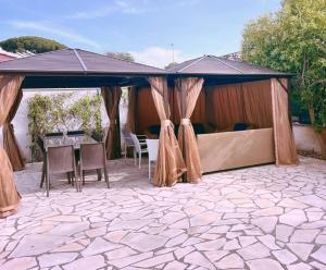 Patio nebo venkovní prostory v ubytování Buellis House