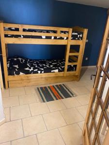 Posteľ alebo postele v izbe v ubytovaní Appartement 4 personnes