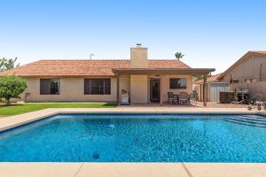 Πισίνα στο ή κοντά στο Mesa Oasis