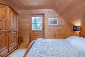 Postel nebo postele na pokoji v ubytování Almhaus Gensbach