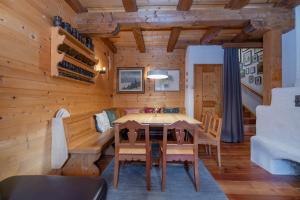 Posezení v ubytování Almhaus Gensbach