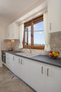 Gallery image of Elena Hara in Alikanas +33 photos