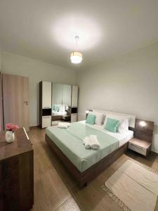 Ένα ή περισσότερα κρεβάτια σε δωμάτιο στο Sunny Rooftop House