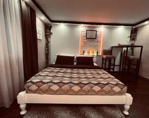 Una cama o camas en una habitación de Apartman Podroom