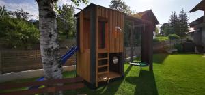 Ogród w obiekcie Appartements-Pension Lindenheim