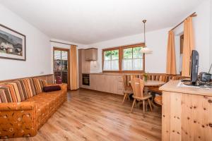 Кухня или мини-кухня в Leishof
 +4 фотографии