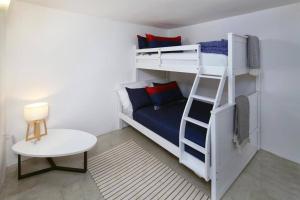 เตียงในห้องที่ Villa Robalo - Villas del Palmar