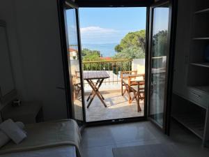 Balkón nebo terasa v ubytování Apartment & Studios Haido