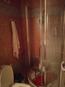 Koupelna v ubytování Archontiko Maros