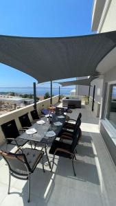 Μπαλκόνι ή βεράντα στο LADIVA