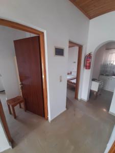 Fotografie z fotogalerie ubytování Christina Sunny Rooms v destinaci Loutsa
