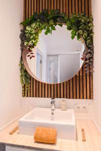 ห้องน้ำของ KYMA - Luxurious & Peacefull Apartment