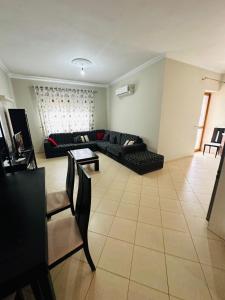 Zdjęcie z galerii obiektu Proper Home w Gjirokastrze
