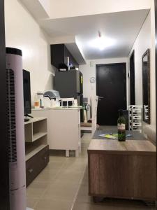 Kasara Urban Resort and Residences tesisinde mutfak veya mini mutfak