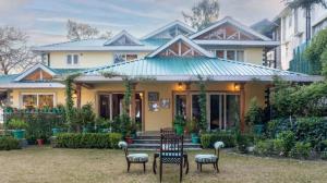 Κήπος έξω από το Raman Villa, Shimla, amã Stays & Trails