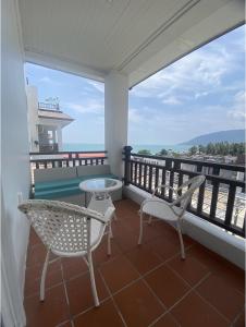 Balkón alebo terasa v ubytovaní Khanom Beach Residence 1-bedroom Mountain & Sea View