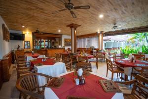 Restaurace v ubytování Hotel Sinar Bali Legian