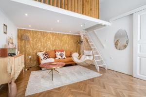 Solar System Apartment with gallery 1074 Budapest, 3a Vörösmarty utca kép - 2