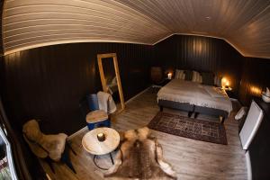 Postel nebo postele na pokoji v ubytování Raet Camping + 17 fotografií