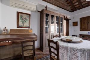 Zdjęcie z galerii obiektu Casa Jimena 2 personas w mieście Jimena de la Frontera